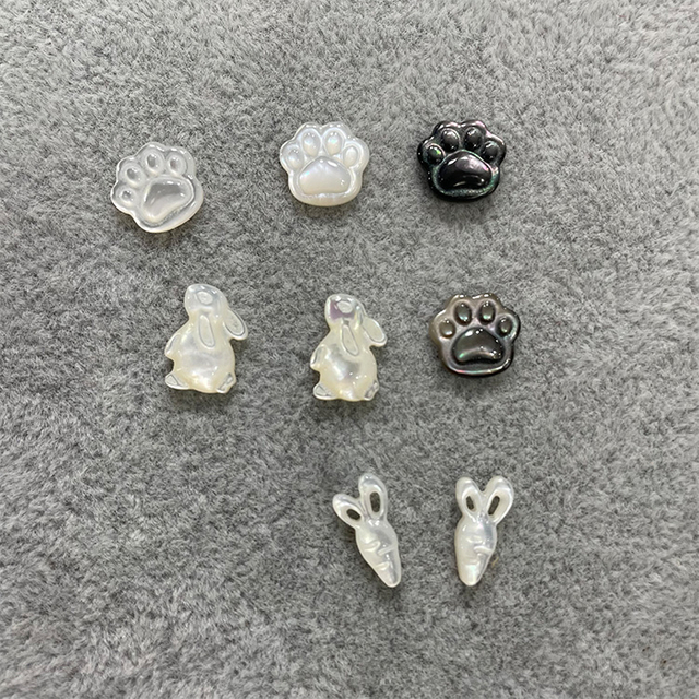 Forma de animal tallado de nácar para diseño de pendientes, forma de conejo para piezas de diseño de collar, cuentas pequeñas, cabujón de concha blanca