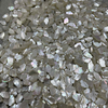 Diseño de nubes de madre de perlas Natural Corte de caparazón blanco Cosas bonitas para joyas utilizando un diseño de brazalete de cadena de tamaño pequeño