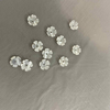 Diseño de corte de flor de nácar Natural, fabricación de pendientes de concha blanca, diseño de collar, repujadores, fabricación de joyas de cabujón 