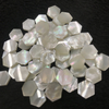 Forma hexagonal de nácar Natural, cara lisa de concha blanca para hacer colgantes de joyería, diseño de anillos, forma de cabujón