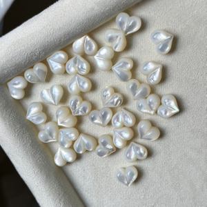 Natural Madre de perla forma de corazón cabujón corte bombe cara colgante diseño hacer collar de concha blanca joyería de diseño