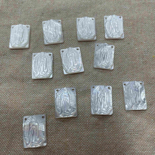 Madre natural de Pearl Guadalupe Corte de joyas virgen de joyas de vírgenes Imagen de diseño de insertos que fabrican piezas de forma cuadrada