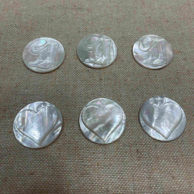 Colgante de corte redonda de madre de perlas 