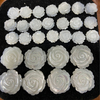 Pendientes de flor de rosa de madreperla Natural, flor blanca para colgante, cabujón, piezas de diseño de joyería, collar, tallado DIY 