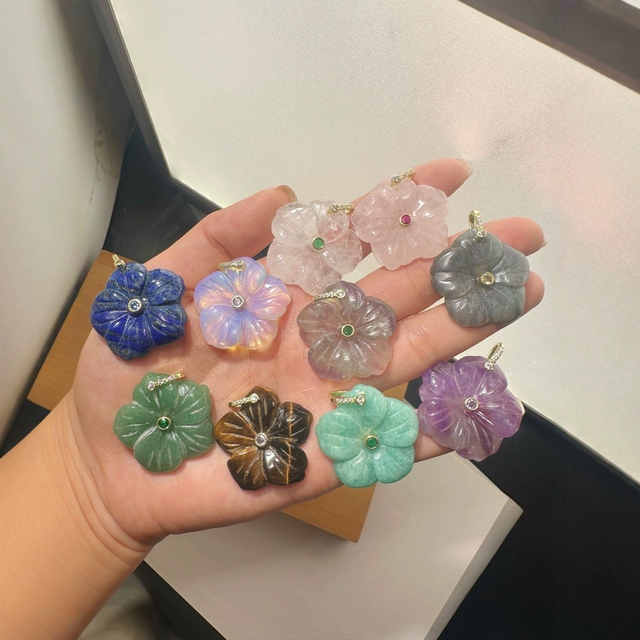 Colgante de flor de nácar Natural para mujer, piedra colorida, lapislázuli, ojos de tigre, corte de flor de gran tamaño, diseño de joyería