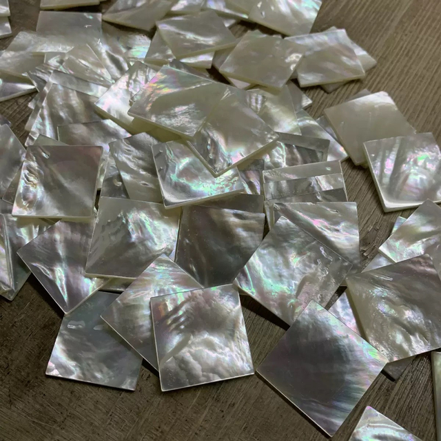 Corte de forma cuadrada de madre de perla