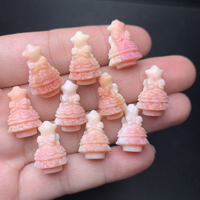 Natural Mother of Pearl Animal Corting Queen Conch Conch Shell Flower Butterfly para joyas que preparan el diseño del collar 