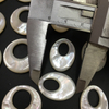 Diseño de colgante grande de nácar Natural, cabujón con forma ovalada de concha blanca, diseño de joyería que hace más espesor 