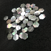Forma hexagonal de nácar Natural, cara lisa de concha blanca para hacer colgantes de joyería, diseño de anillos, forma de cabujón