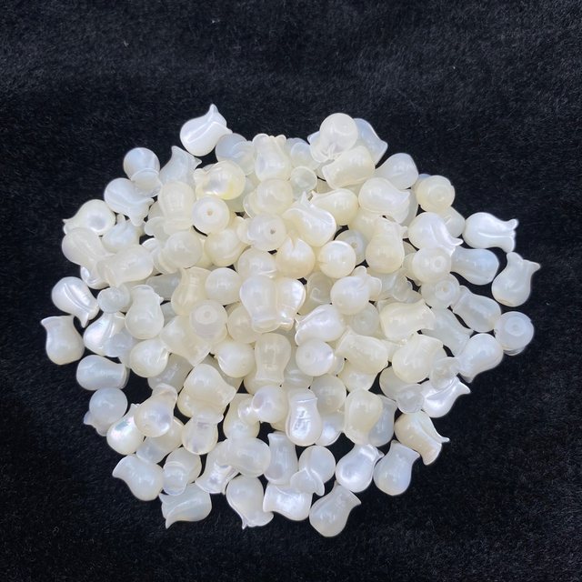 Joyería de arete de la flor de la madre de la madre de la perla que fabrican pulsera con flor blanca que corta la flor de la carcasa 