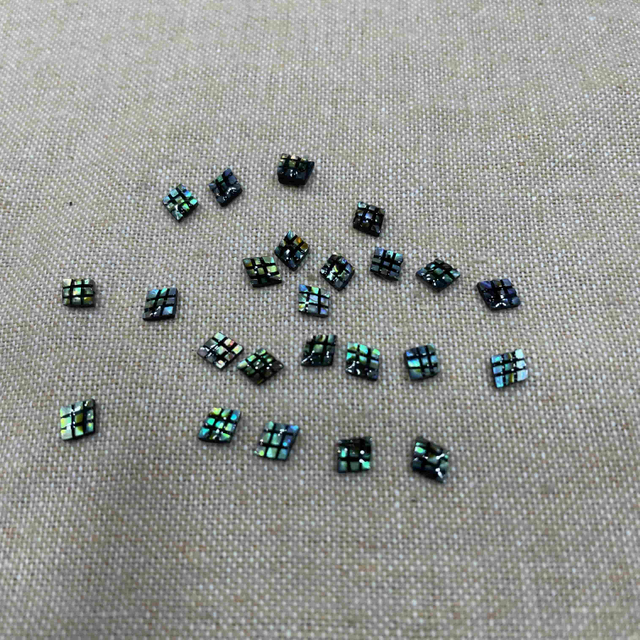 Diseño de captura de concha de abulón natural molde articular piezas pequeñas para incrustaciones de joyas que hacen cabujón de talla