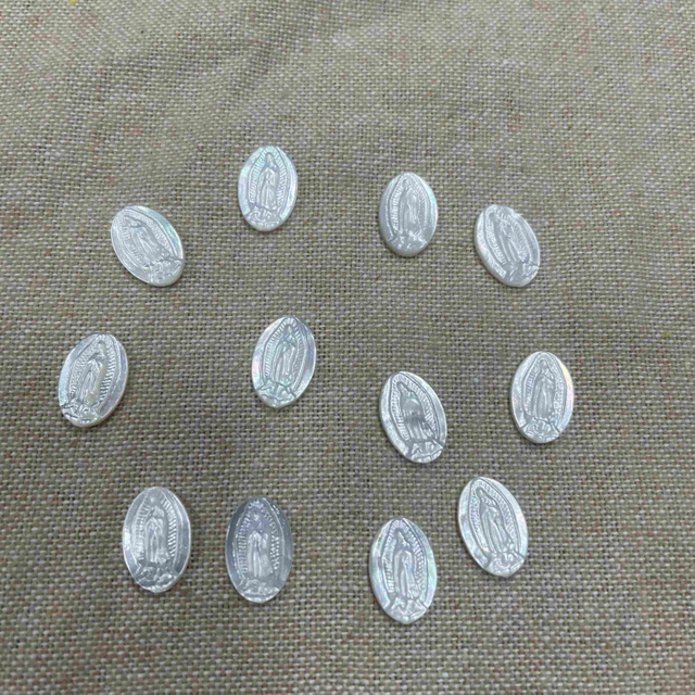 Mother de perla Pearl Small Guadalupe Corting Virgin Diseño para colgantes para incrustar íconos