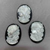Colgante con diseño de camafeo de nácar Natural, cara de mujer, concha blanca, joyería de belleza, diseño de iconos, incrustaciones, relieve de ónix negro