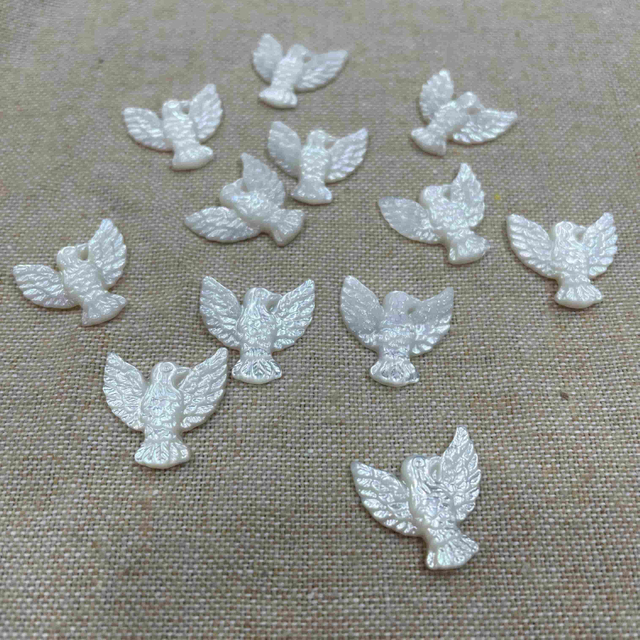 Natural Madre de Pearl Bird Talling Peace Dove Forma Corte en relieve para joyas incrustaciones que hacen colgante Guadalupe