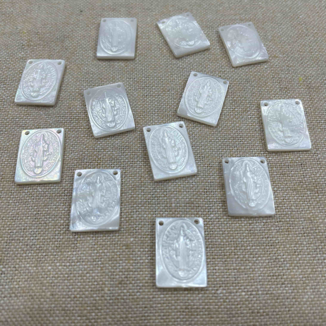 Imagen de tallado de madre de perlas 