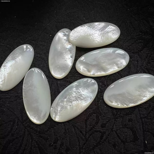 Cabujón ovalado de gran tamaño con forma de huevo de nácar Natural para anillos, diseño de joyería, collar de mujer, concha blanca