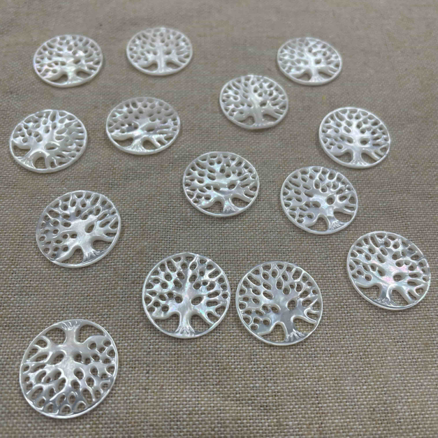 Imagen de tallado de madre de perlas Vida del diseño del árbol Joyas huecas Joyas de árboles que hacen diseño colgante