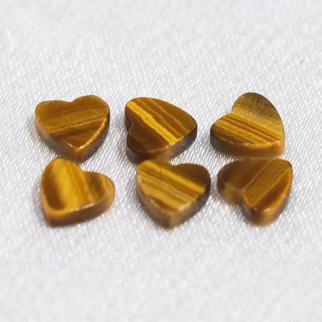 Tiger Eyes Stone Heart Forma Tallado Cara lisa Corazón Pequeño para joyas Enlayas que hacen pequeños frijoles dobles para cortar