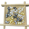 Corte de diseño de lazo de nácar Natural para hacer pulseras, joyería DIY para mujer, bonitos pendientes con forma de lazo, frijoles pequeños de color negro 