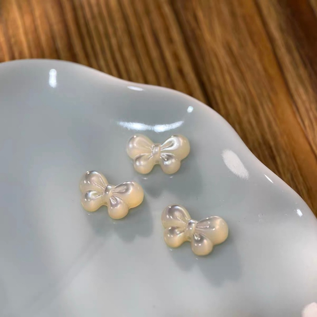 Diseño de lazo de nácar Natural, corte de frijoles bonitos para niñas, diseño de pulsera, fabricación de piezas brillantes, cabujón pequeño, joyería para mujer 