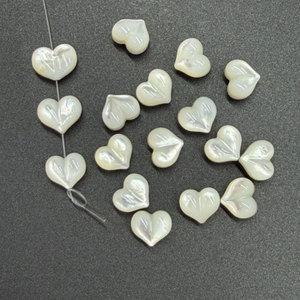 Natural Madreperla forma de corazón cabujón corte bombe cara cosas bonitas para niñas joyería pulsera fabricación collar piezas de diseño