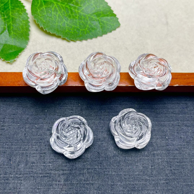 Corte en forma de flor de nácar Natural para hacer anillos, pendientes pequeños de rosa de cristal blanco, diseño de joyería para mujer