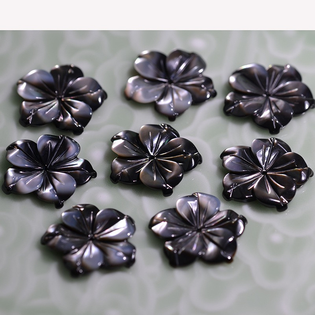 Corte de diseño de flor de nácar Natural para pendiente, flor amarilla, colgante hecho a mano, fabricación de collar de piezas de frijoles pequeños 