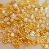 Corte de diseño de flor amarilla de nácar natural para aretes, joyería para mujeres, piezas pequeñas, cosas bonitas, collar de diseño de cabujón 
