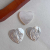 Corte de diseño de imagen de nácar Natural para mujer, fabricación de incrustaciones de joyería, grabado en relieve con forma de corazón, cabujón de corazón DIY 