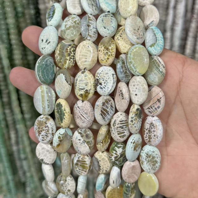 Natural Madre de perla forma ovalada corte mujeres diseño de joyería haciendo piedras coloridas niñas pulsera diseño pequeños frijoles cabujón 