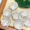 Corte en forma de flor de nácar Natural para hacer anillos, pendientes pequeños de rosa de cristal blanco, diseño de joyería para mujer