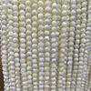 Collar de bola redonda de perla Natural para mujer, diseño de concha de fregona blanca, diseño de cadena, fabricación de pulseras, cuentas DIY 