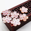 Broche de nácar Natural, diseño que hace forma de flor, corte de color rosa, frijoles pequeños para pendientes, joyería de mujer, color amarillo