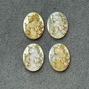 Imagen de nácar Natural, corte de forma ovalada, diseño de animal de zorro, iconos de concha negra, fabricación de colgante de joyería con forma de cabujón para mujer