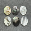 Pendientes de mujer con diseño de colgante de cabujón de corte con forma de animal de nácar Natural, joyería con incrustaciones, diseño en relieve 