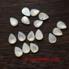Cabujón de nácar Natural, diseño de incrustaciones talladas, forma de bomba, diseño de pendiente de tamaño pequeño, pulsera de concha blanca 