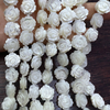 Tallado de flor de rosa de nácar natural para la fabricación de collares, joyería de diseño, pulsera de corte de doble cara, cuentas pequeñas de cabujón DIY