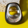 Colgante grande de perla Natural para mujer, cabujón pequeño con forma de bomba, diseño de joyería, doble cara, concha negra 