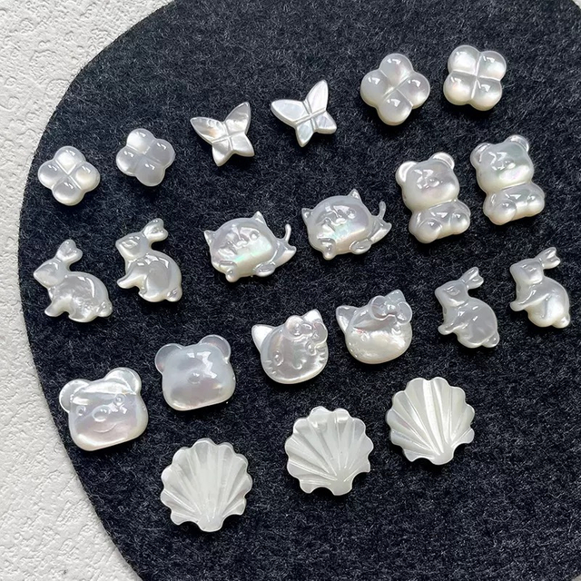 Corte de diseño de cabujón de nácar natural para diseño de pulsera, fabricación de piezas bonitas, diseño de mariposa en forma de trébol, joyería para mujer