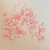 Pendientes de concha rosa tallada con forma de flor de perla Natural, diseño de concha reina, collar para mujer, fabricación artesanal de frijoles pequeños 