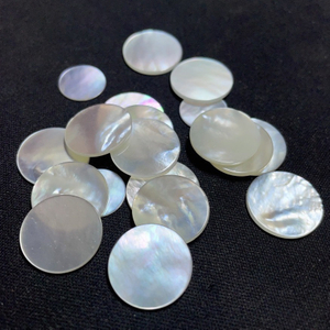 Disco de corte de forma redonda de nácar Natural, fino para colgante, diseño de incrustaciones, joyería para mujer, fabricación de diseño de collar de frijoles pequeños 