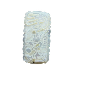 Colgante de nácar Natural, cabujón, diseño de iconos de concha blanca para fabricación de joyas, grabado en relieve, tallado de animales hecho a mano 