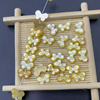 Corte de diseño de lazo de nácar Natural para hacer pulseras, joyería DIY para mujer, bonitos pendientes con forma de lazo, frijoles pequeños de color negro 