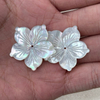 Broche con forma de flor de nácar Natural para mujer, diseño de broche más grande, fabricación de joyas, pulsera de cabujón, diseño de concha blanca