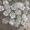 Broche de corte con forma de flor grande de perla Natural para mujer, joyería para mujer, piezas de incrustaciones de moda, flor blanca