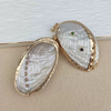 Diseño colgante de concha de nácar Natural para mujer, joyería de belleza, cuentas de moda originales para regalo, concha blanca de tamaño más grande