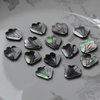 Corte de hoja negra de madreperla Natural para pendientes, joyería para mujer, diseño de piezas pequeñas, cabujón, flor tallada a mano