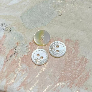 Corte con forma de botón de nácar Natural para hacer ropa, diseño de imagen de frijoles pequeños, joyería para mujer con diseño de animales 