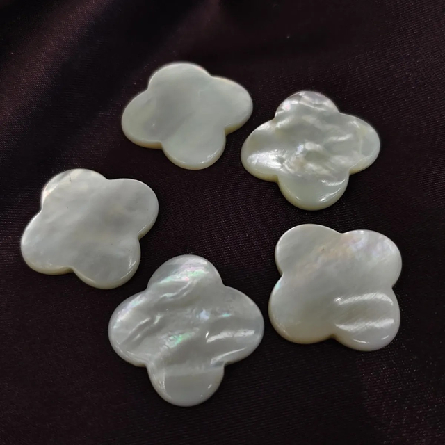 Pendiente con forma de cabujón de trébol de perla Natural, diseño de incrustaciones, joyería para mujer, collar, anillos tallados de bomba para mujer 