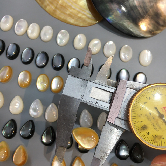 Cabujón ovalado de nácar Natural tallado para diseño de pendientes, fabricación de incrustaciones de joyería, pulsera para mujer, cuentas pequeñas de concha negra 
